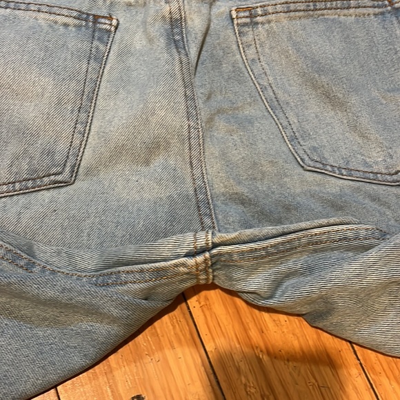 BDG for Urban Outfitters Baby Blue Light Wash Jeans size 34/32 Dad Slim Fit - Picture 7 of 10